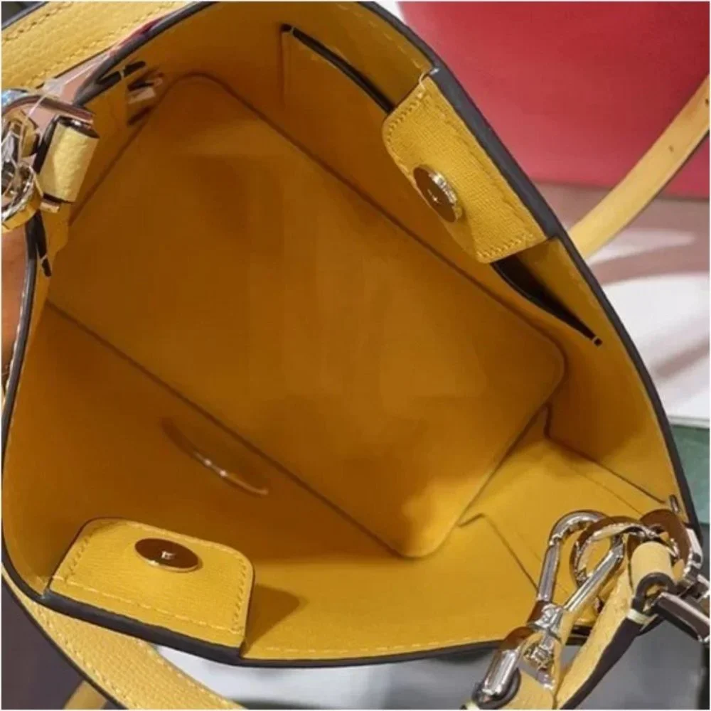 Kate Spade Darcy Small Bucket Bag Daybreak Yellow - Picture 11 of 16